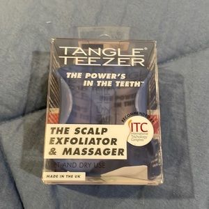 The tangle teezer